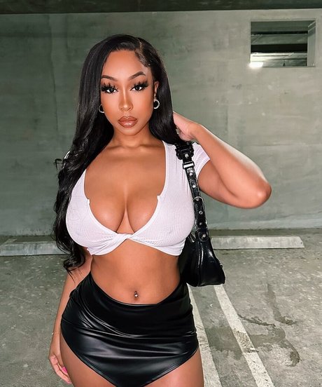 viandradunn Leak von OnlyFans-Inhalten