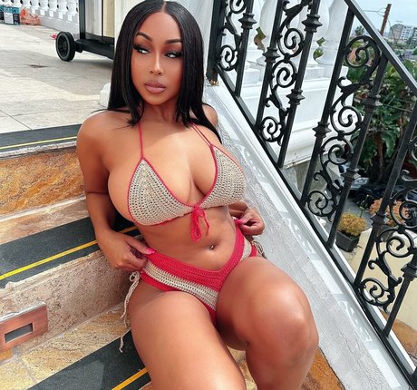 viandradunn OnlyFans Sextape