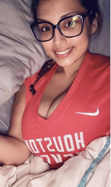 Sekzzibunnie OnlyFans