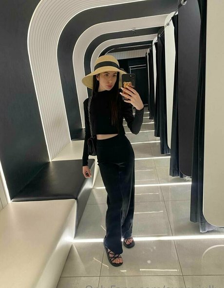 sunnyjully Leaked OnlyFans Sex