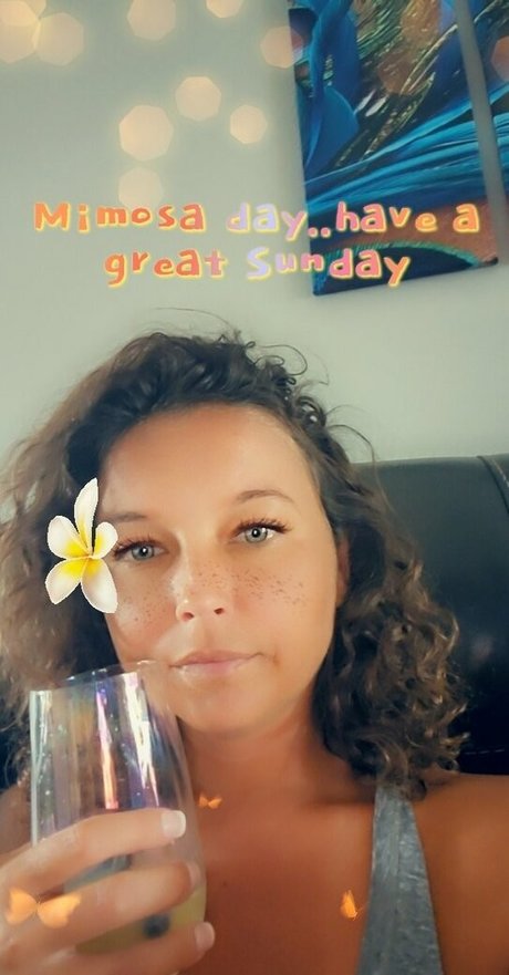 nellebeachgirl XXX OnlyFans