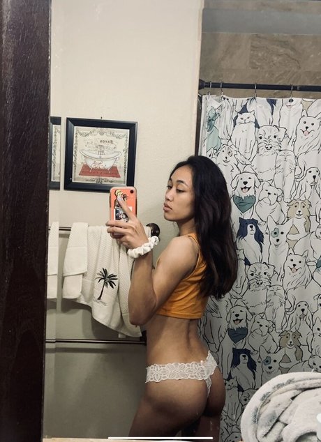 Aria Skye XXX OnlyFans