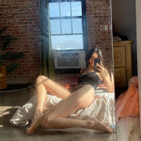 Bridget Gao Hollitt OnlyFans explizite Inhalte