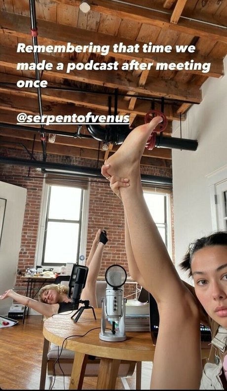 Bridget Gao Hollitt Brüste OnlyFans