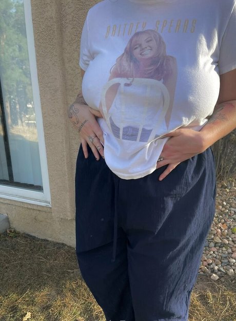 sage 111 OnlyFans Inhalte