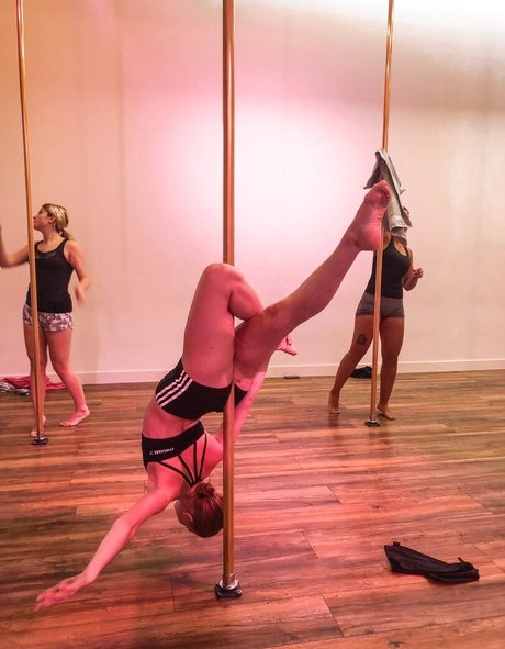 Lilijasmijn Leaks von Nacktbildern auf OnlyFans