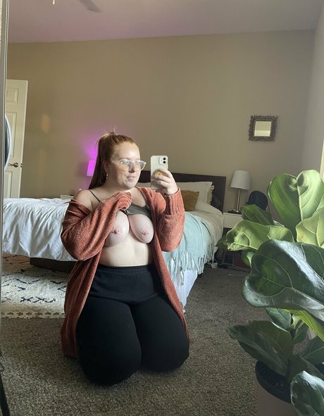 cinnamon siren OnlyFans nackt