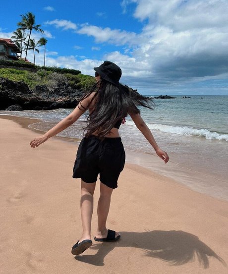 Lilly Singh OnlyFans Leaks