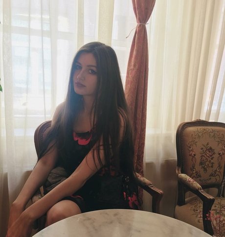 Pelagea ASMR Oben ohne OnlyFans