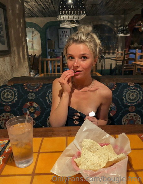 bougie free OnlyFans Nackt