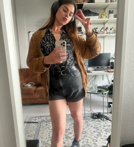 tsjennazz OnlyFans Pornografie