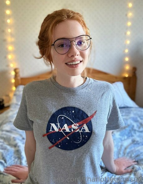 charlotteglowsup Leaks von Nacktbildern auf OnlyFans