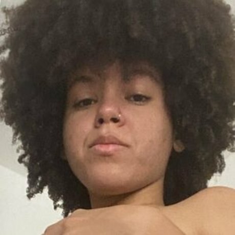 lachicadelighter OnlyFans-Model