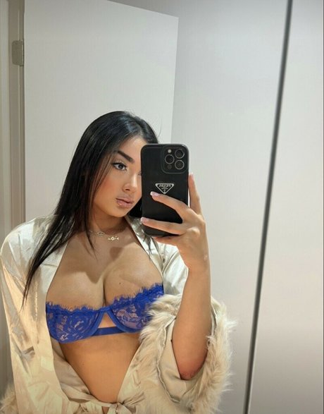 Spicy Mimi Füße OnlyFans