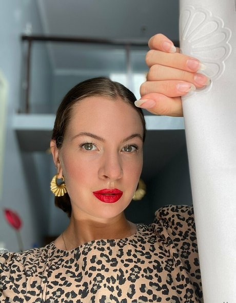 anapuru Nacktbilder von OnlyFans