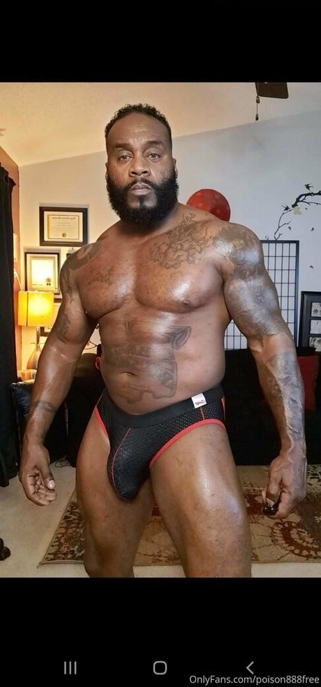 toolsfreepage OnlyFans Star