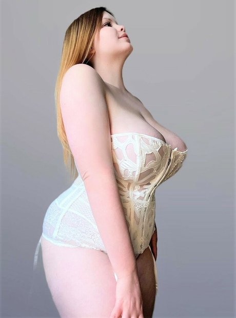 Anna Bernadi OnlyFans gratis