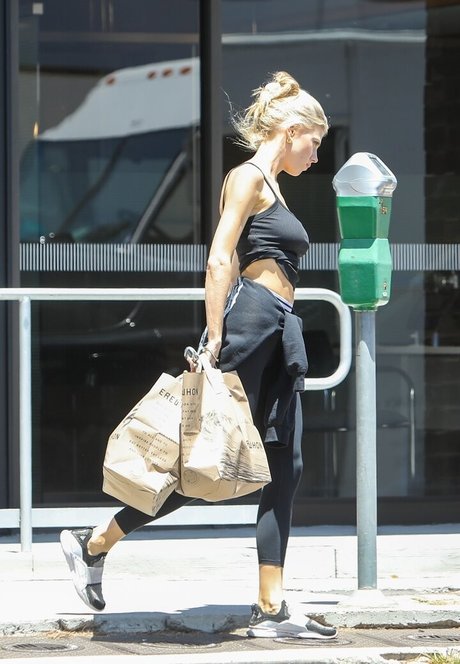 Charlotte McKinney OnlyFans XX