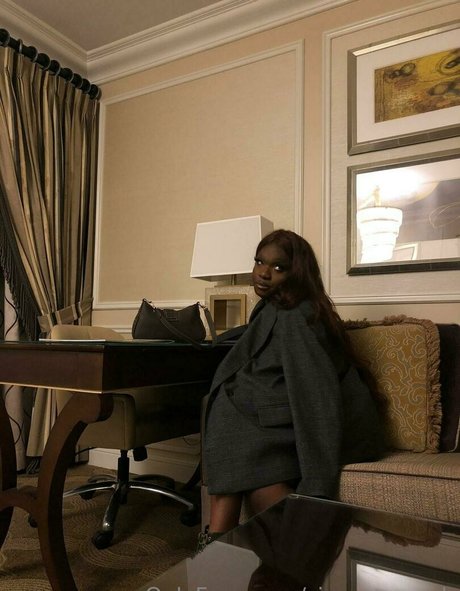 sissy serayah Nackt Leaks OnlyFans