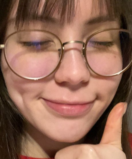 ASMR BlueKatie Bilder OnlyFans