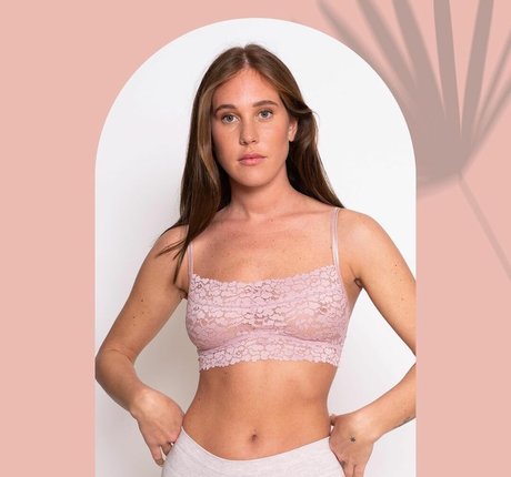 Anna Kourkoulin Sexy OnlyFans