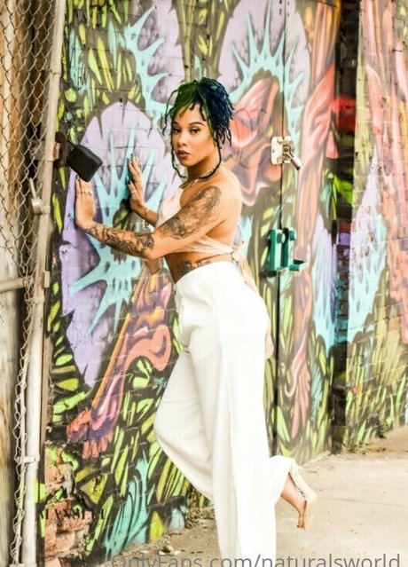 Naturalsworld Leak von OnlyFans