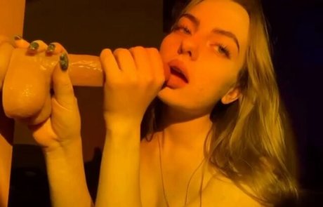 Lola Byrd Nacktbilder OnlyFans geleakt