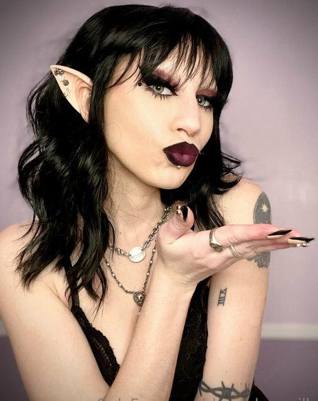 shamelessmilk OnlyFans Model Fotos