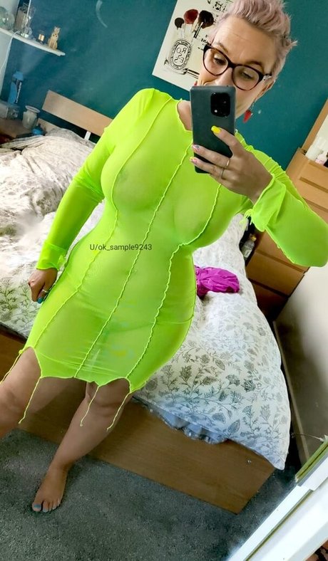 Tiny With Tits Nacktpornos auf OnlyFans