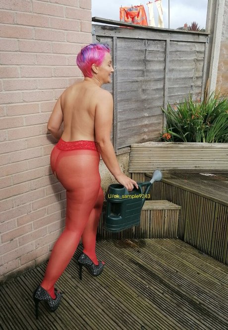 Tiny With Tits OnlyFans Pornografie gratis