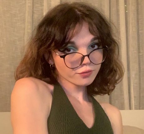 angele mhr Neue geleakte OnlyFans-Inhalte