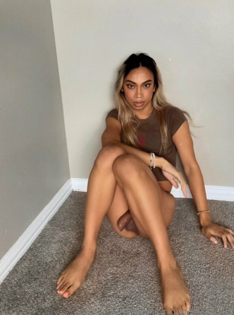 jesskuh OnlyFans nackte Brüste