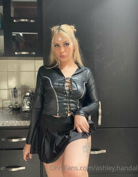 Ashleyrodriguezm OnlyFans geleakt