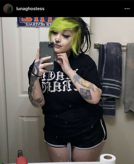 Lunaghostess Nacktbilder-Leaks von OnlyFans