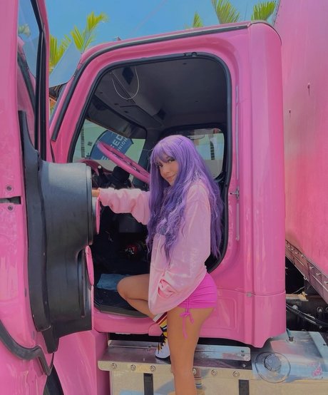 Barbierican OnlyFans-Bilder