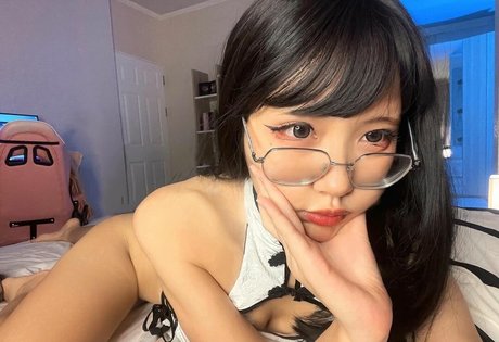 Aumx1a OnlyFans-Leaks