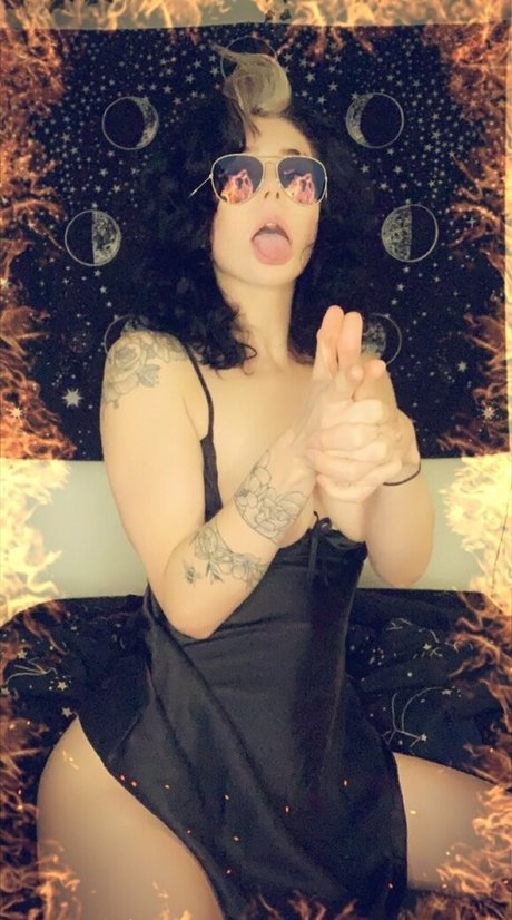 erinrileycos OnlyFans Leak