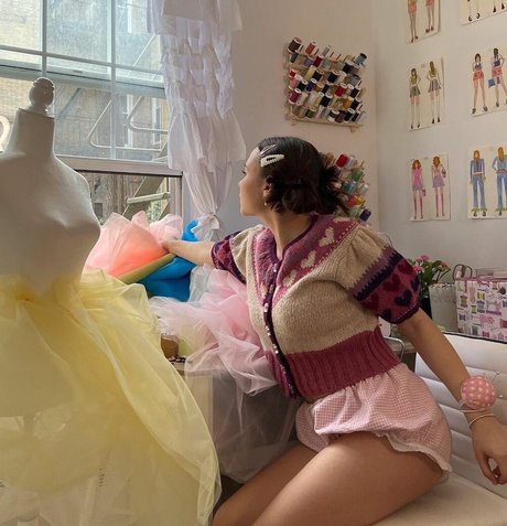 Ester Dobrik OnlyFans NSFW