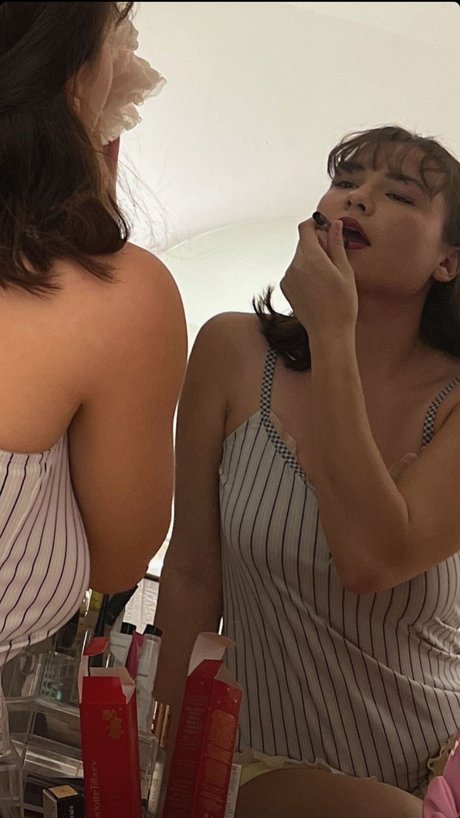 Ester Dobrik OnlyFans NSFW