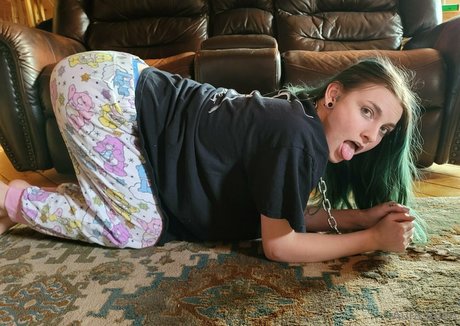 sunflowerseedling OnlyFans Nacktbilder