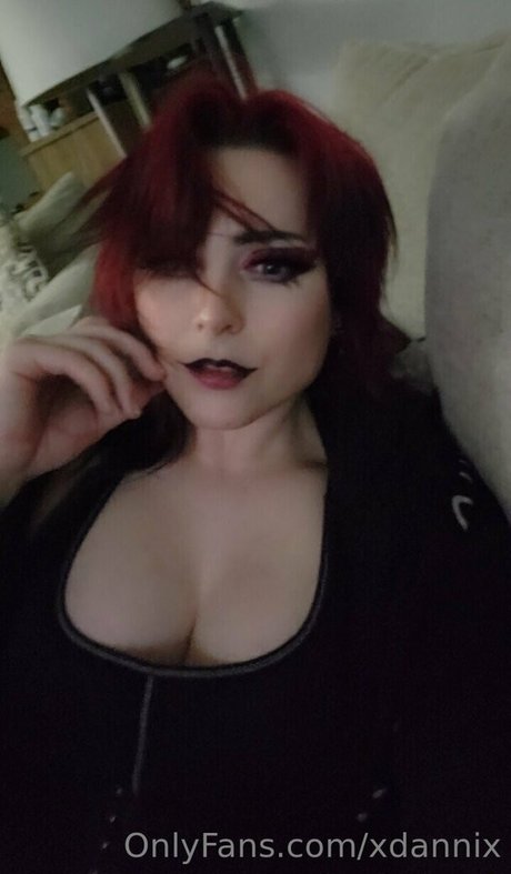 xdannix OnlyFans Model Fotos