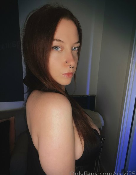 vicki25 Oben ohne OnlyFans