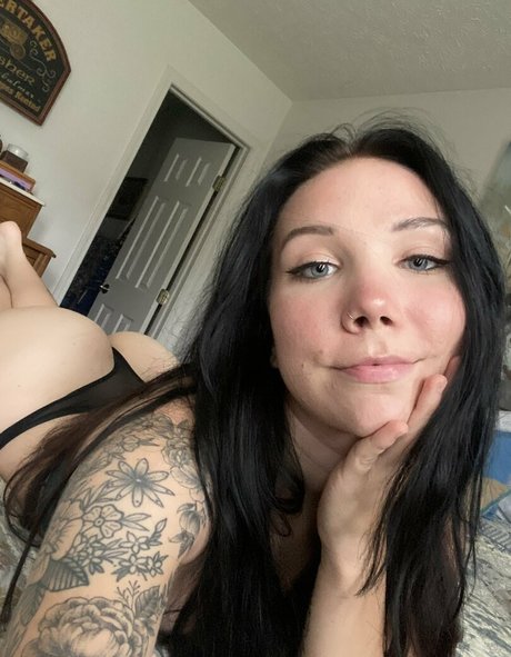 Glizzy McGuire XXX OnlyFans