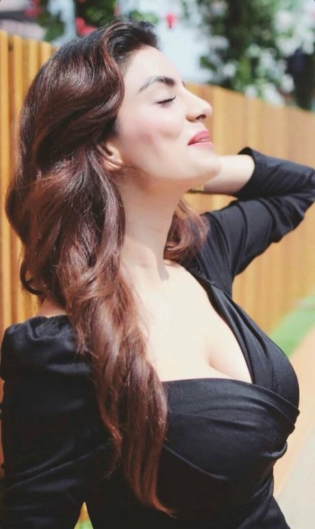 Anveshi Jain OnlyFans Brüste Bild