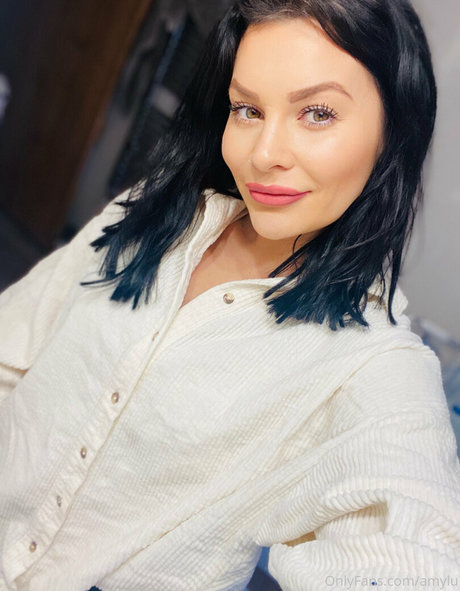 amylu Oben ohne OnlyFans