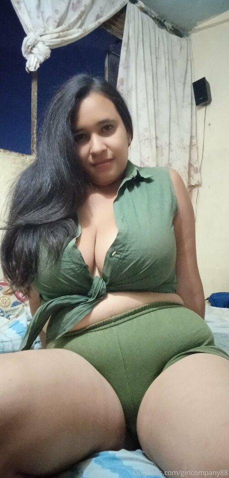 girlcompany88 OnlyFans Inhalte