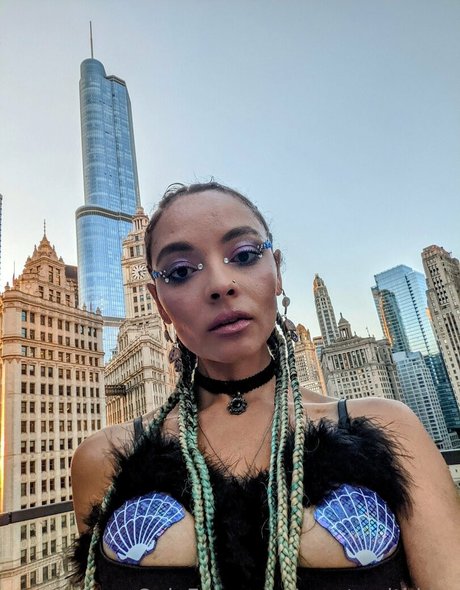 createwithkira OnlyFans Arsch Leak