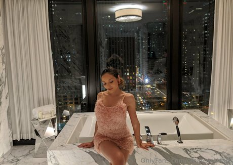 createwithkira Sex auf OnlyFans