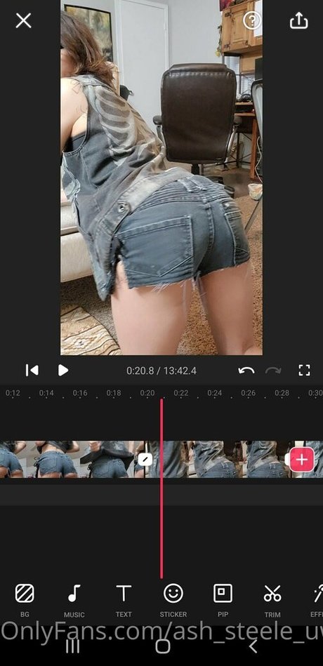 ash steele uwu OnlyFans Nacktbilder geleakt