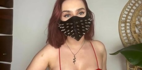 Saint Shinaina OnlyFans-Leaks